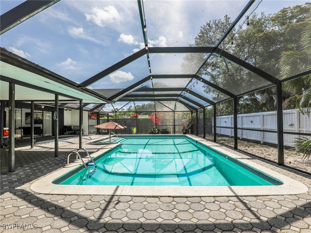 3 Bed Pool Home for Sale in Willoughby Acres, photo 18