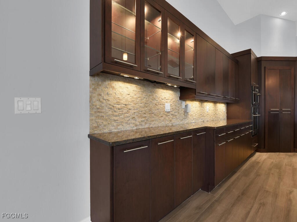5 Bed Pool Home for Sale in Rose Garden, photo 18