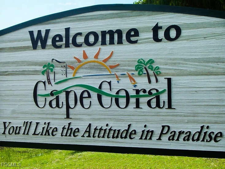 4 Bed SingleFamilyResidence for Sale in Cape Coral, photo 18