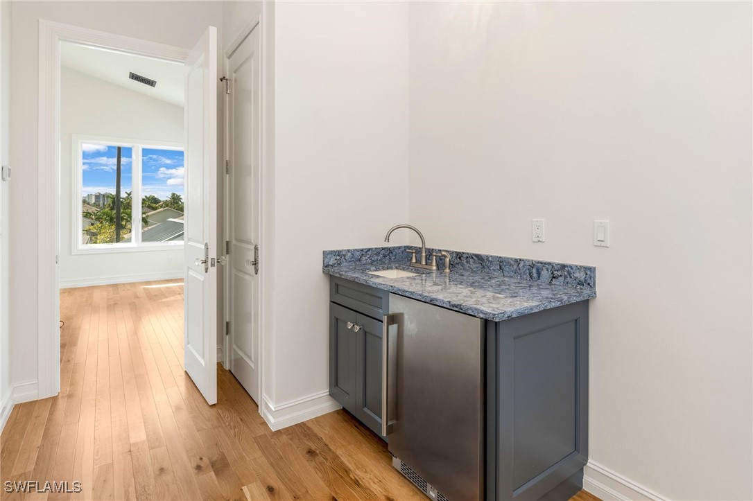 3 Bed SingleFamilyResidence for Sale in Naples Park, photo 18