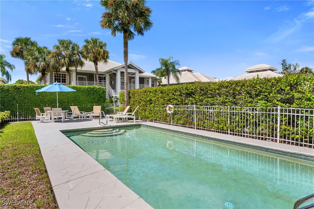 2 Bed Condominium for Sale in Naples, photo 18