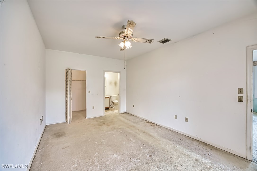 2 Bed Attached for Sale in Naples, photo 18