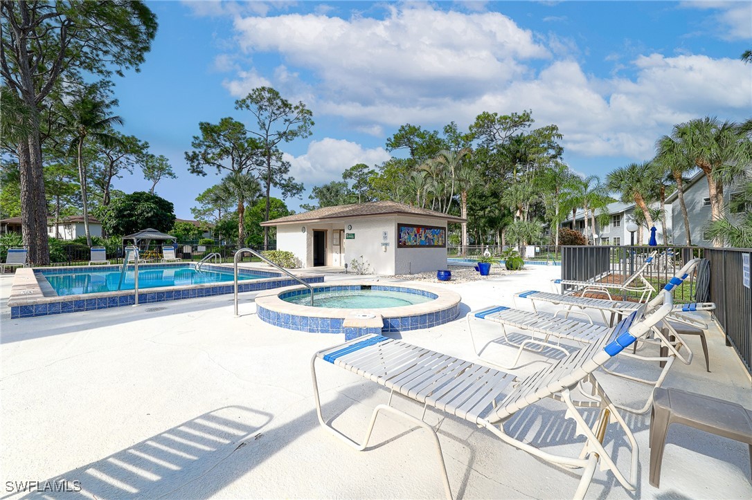 3 Bed Condominium for Sale in Naples, photo 18