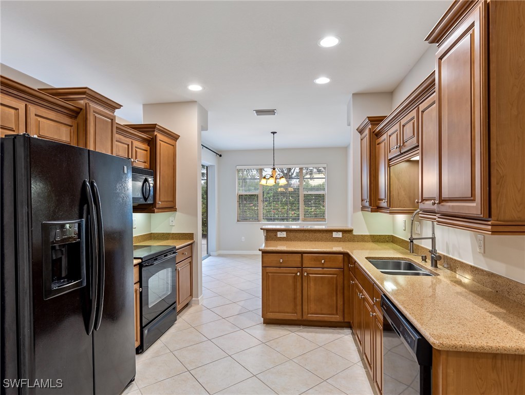 3 Bed Townhouse for Sale in Bella Terra, photo 18