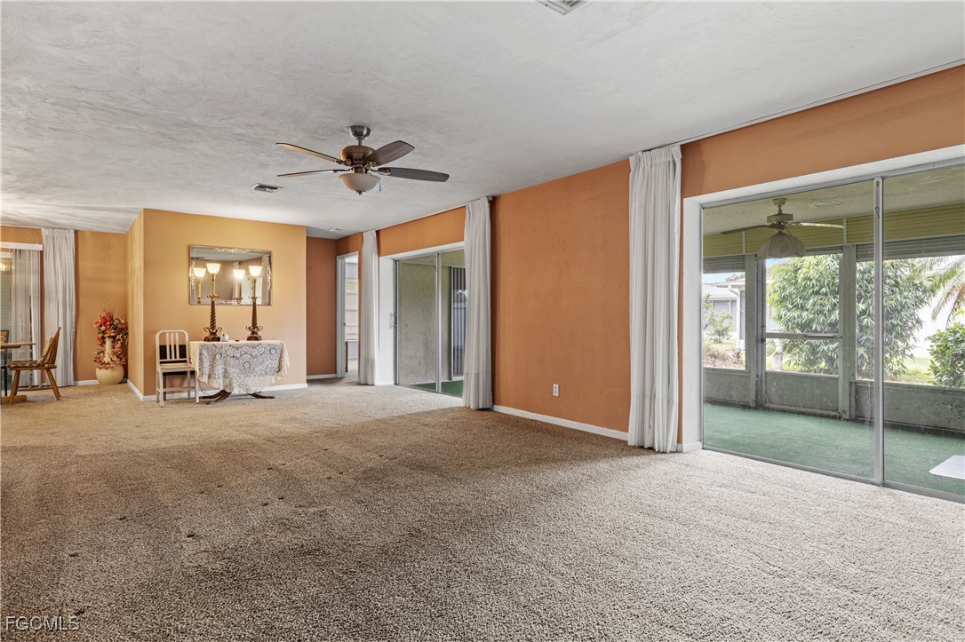 2 Bed Attached for Sale in Lehigh Acres, photo 18