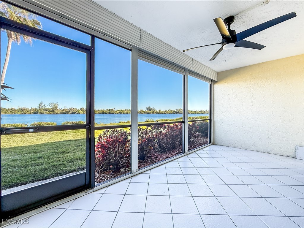 2 Bed Waterfront Home for Sale in North Fort Myers, photo 18