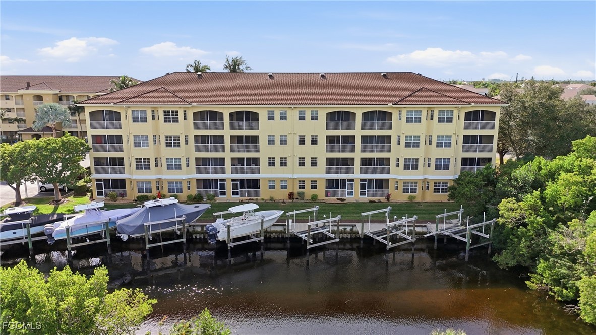 3 Bed Waterfront Home for Sale in Cape Coral, photo 18