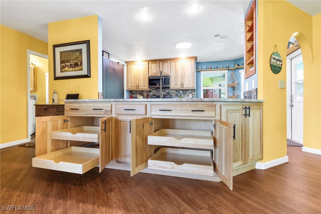 3 Bed Pool Home for Sale in Lehigh Acres, photo 18