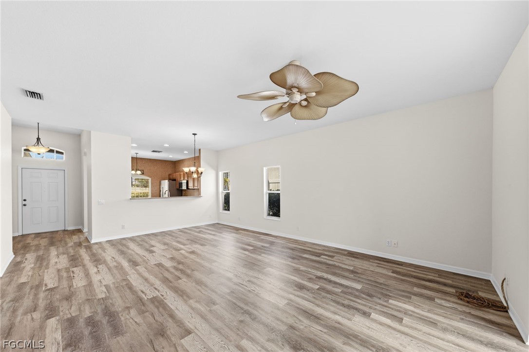 3 Bed SingleFamilyResidence for Sale in Cape Coral, photo 18