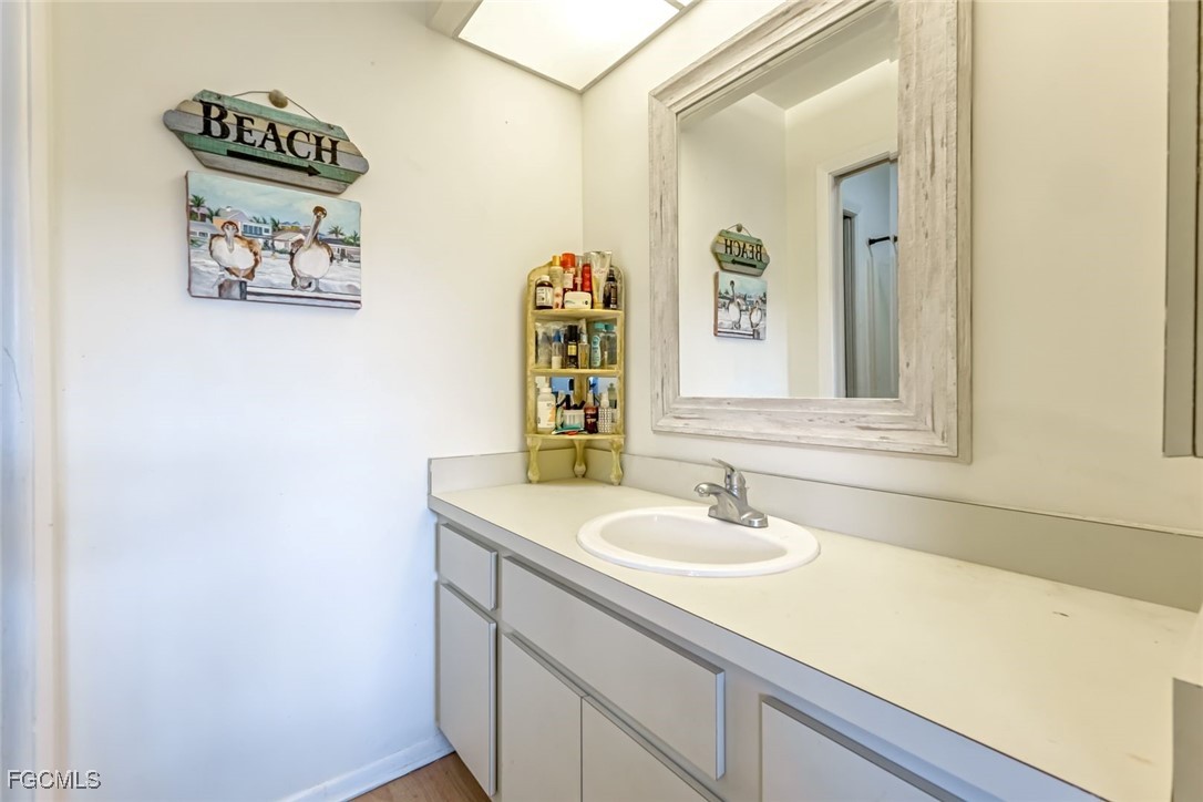 2 Bed Condominium for Sale in Fort Myers, photo 18