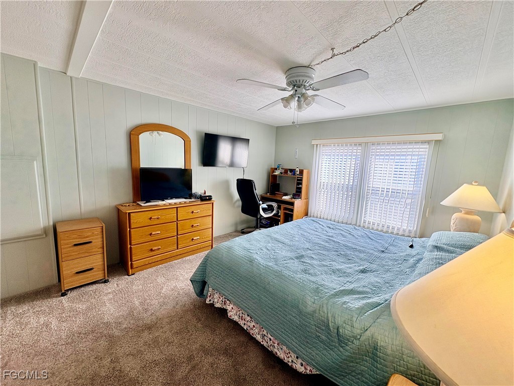 2 Bed ManufacturedHome for Sale in North Fort Myers, photo 18