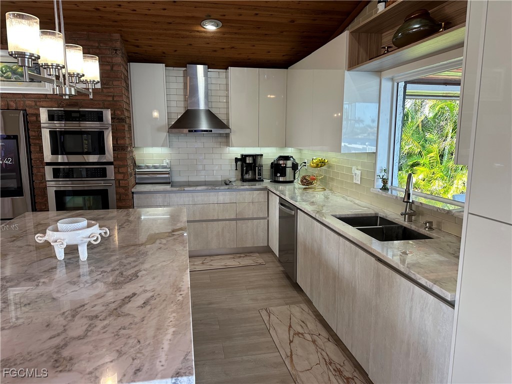 5 Bed Pool Home for Sale in Cape Coral, photo 18