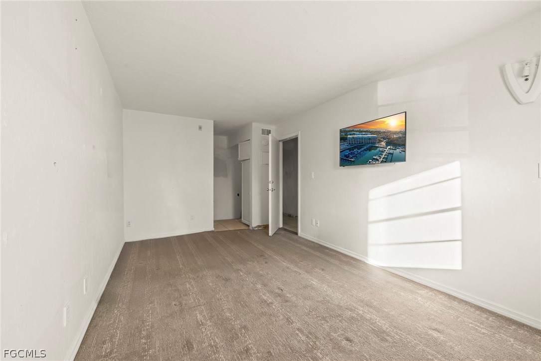 1 Bed Waterfront Home for Sale in Captiva, photo 18