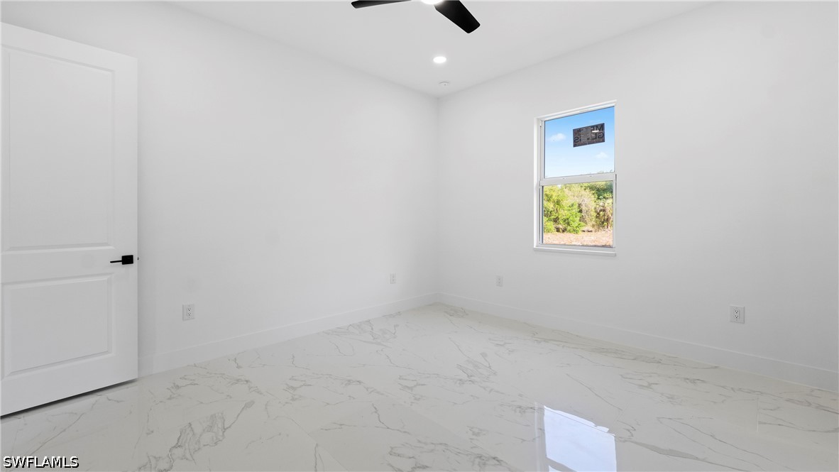 3 Bed SingleFamilyResidence for Sale in Lehigh Acres, photo 18