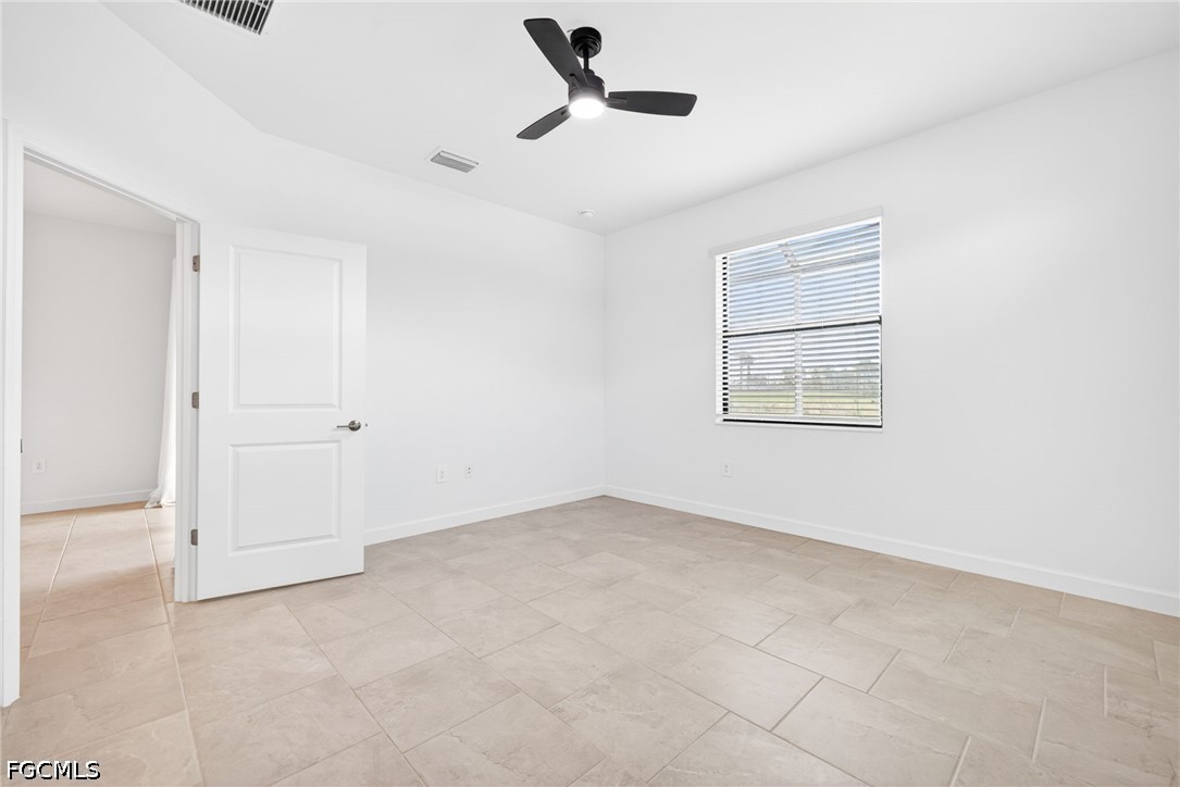 2 Bed Attached for Sale in Verdana Village, photo 18