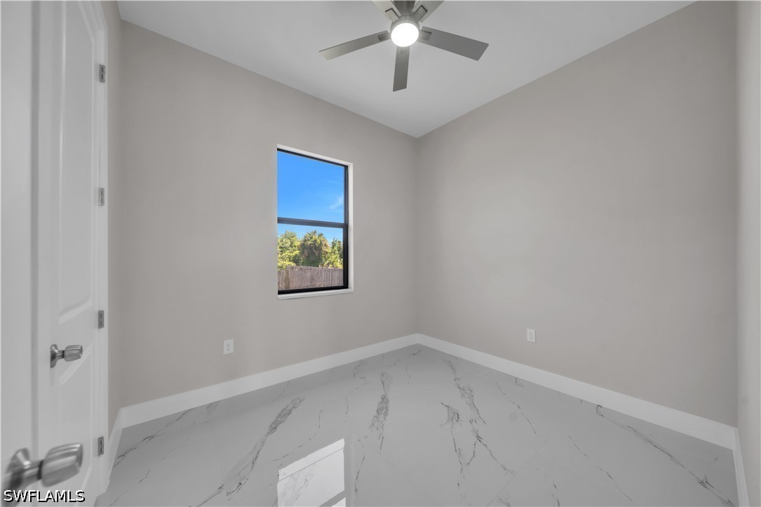 3 Bed SingleFamilyResidence for Sale in Lehigh Acres, photo 18