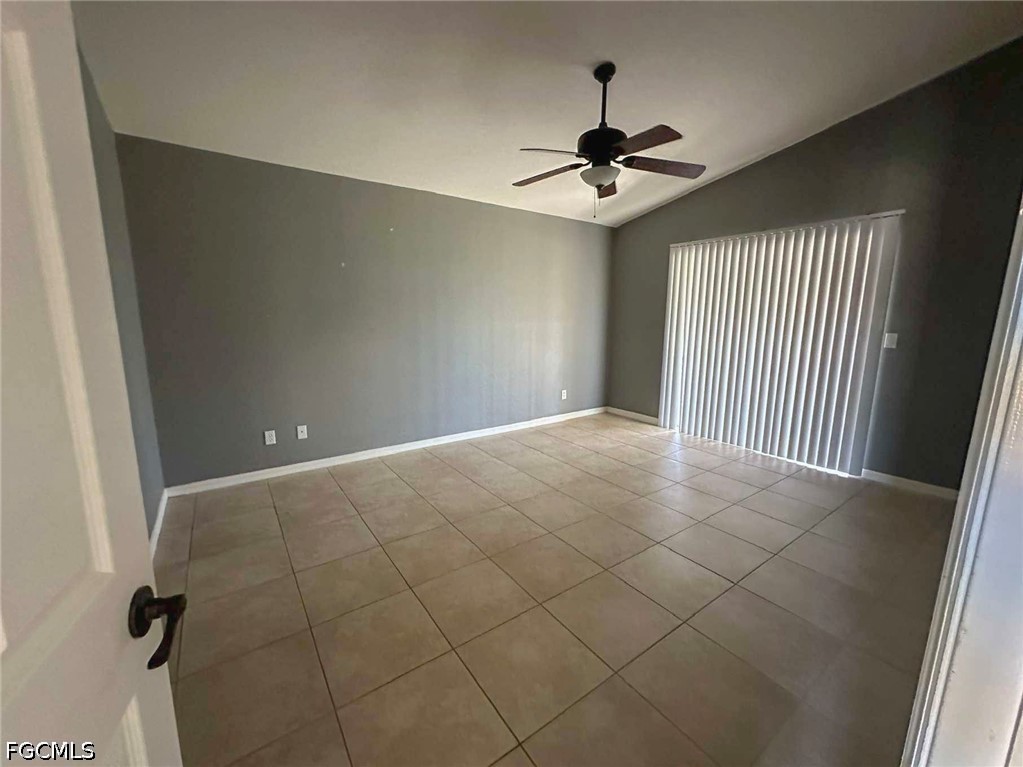 3 Bed SingleFamilyResidence for Sale in Cape Coral, photo 18