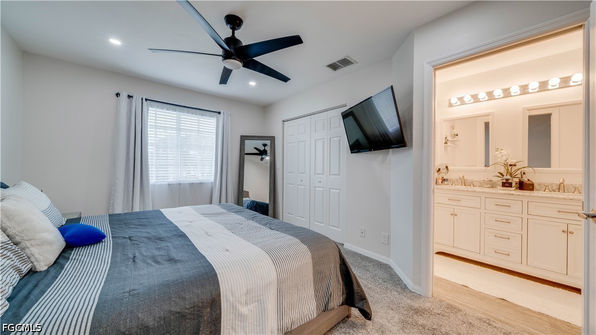 2 Bed Waterfront Home for Sale in Fort Myers, photo 18