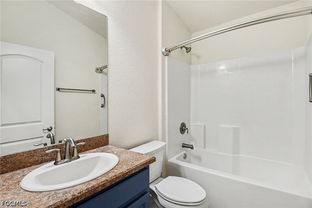 3 Bed SingleFamilyResidence for Sale in Cape Coral, photo 18