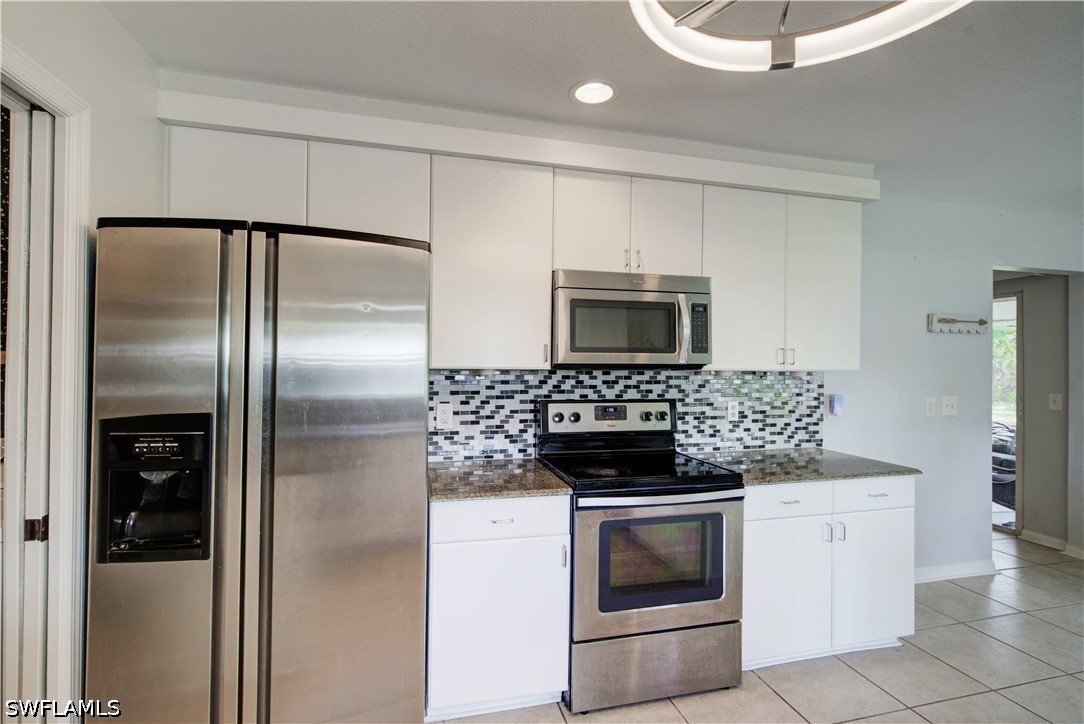 3 Bed SingleFamilyResidence for Sale in Naples, photo 18