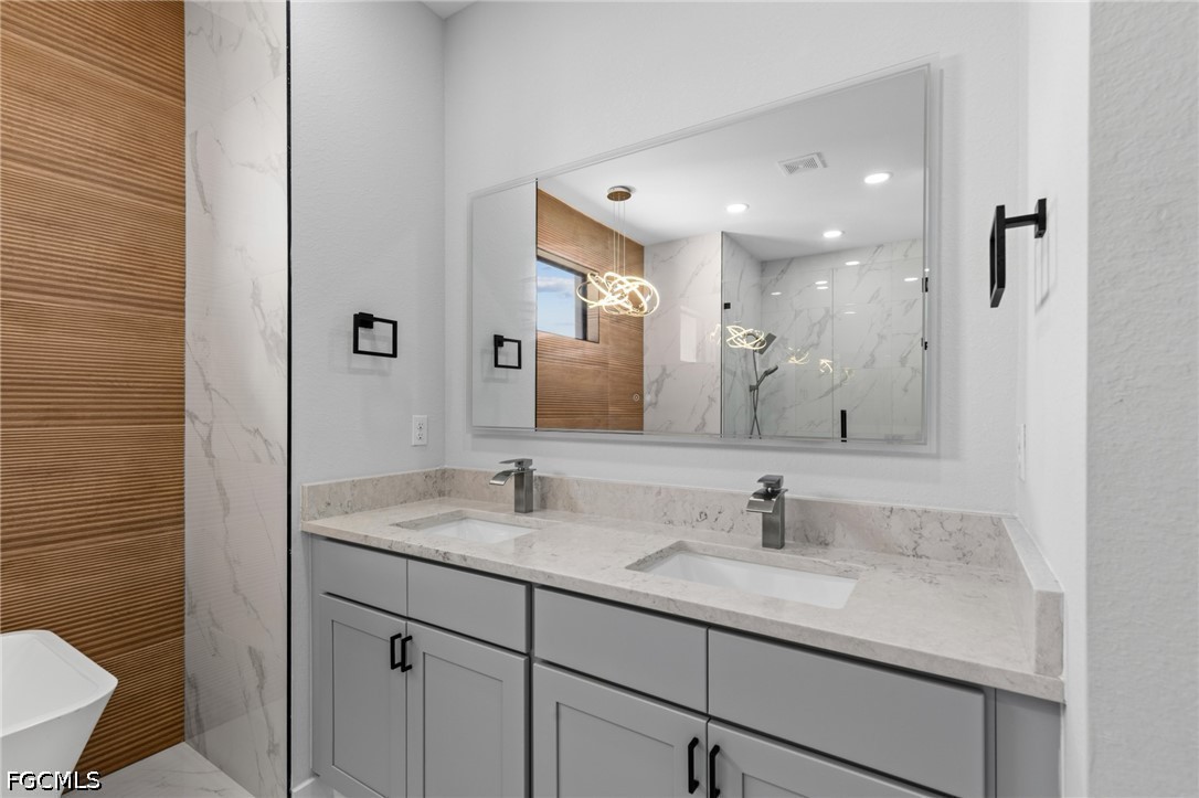 3 Bed Pool Home for Sale in Cape Coral, photo 18
