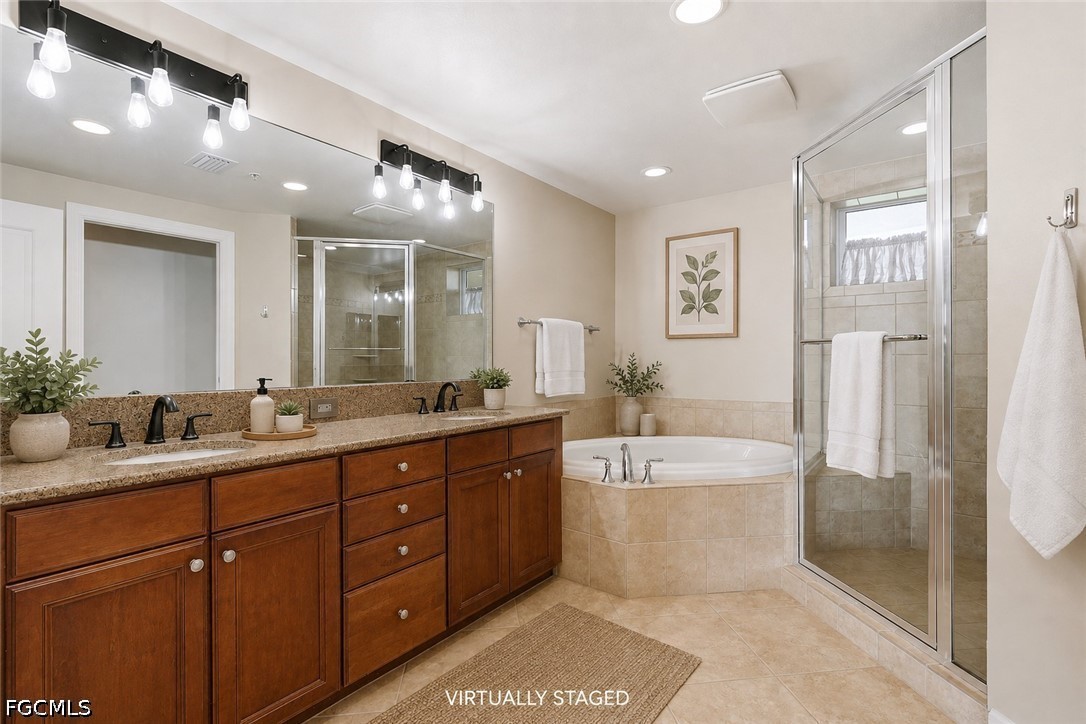 2 Bed Waterfront Home for Sale in North Star Yacht Club, photo 18