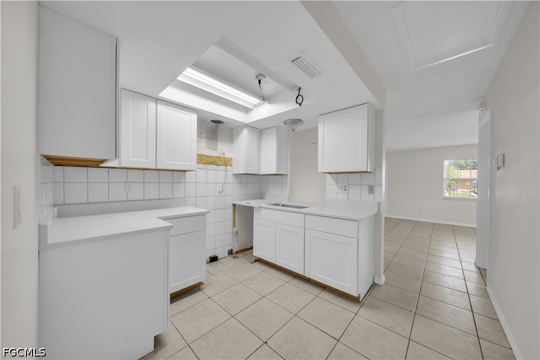 4 Bed Waterfront Home for Sale in Fort Myers, photo 18