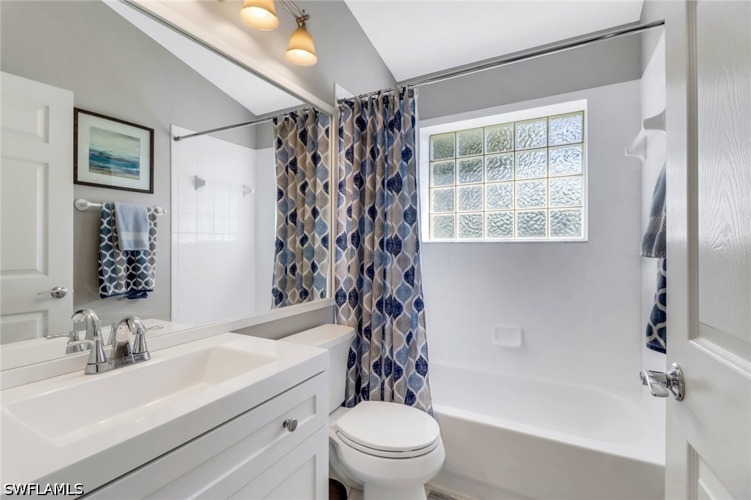 3 Bed Waterfront Home for Sale in Moon Lake, photo 18