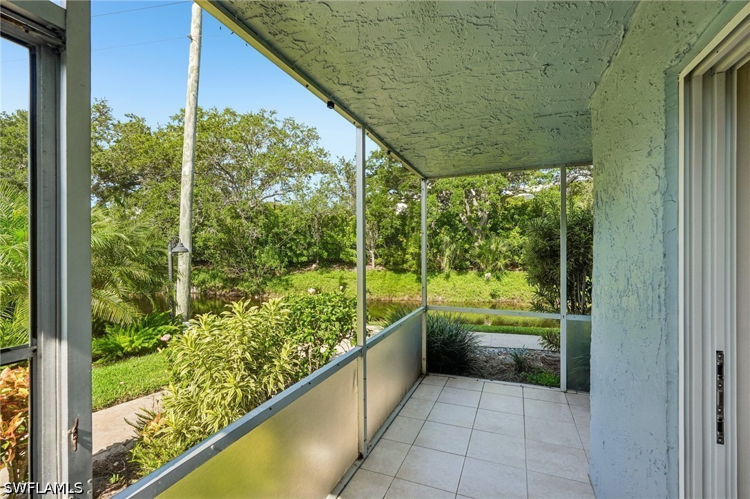 2 Bed Waterfront Home for Sale in Naples, photo 18