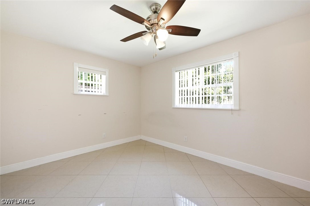 3 Bed SingleFamilyResidence for Sale in Naples, photo 18