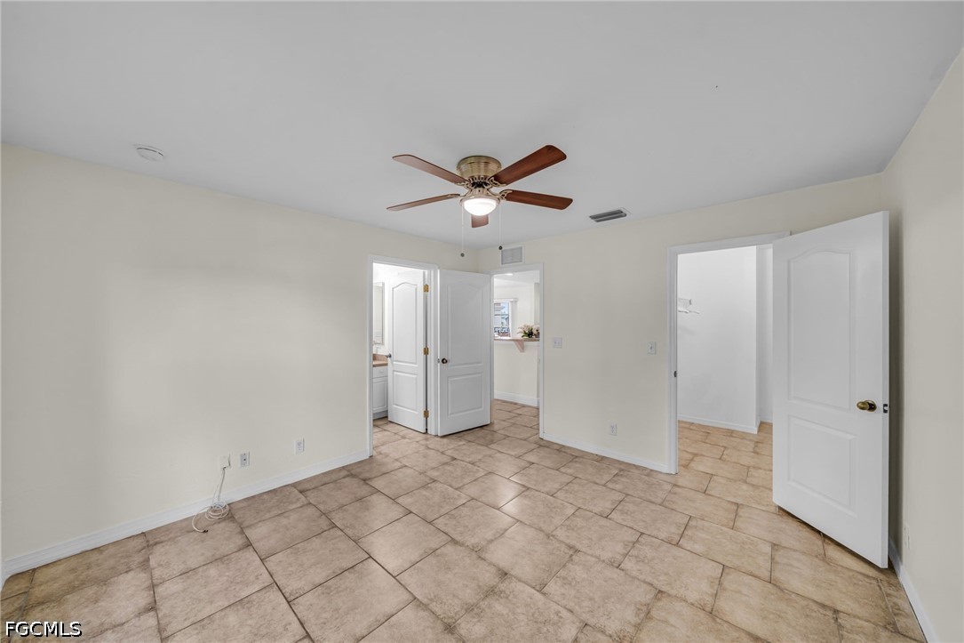 3 Bed SingleFamilyResidence for Sale in Cape Coral, photo 18