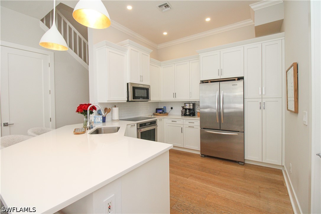 3 Bed Condominium for Sale in Villas Napoli, photo 18