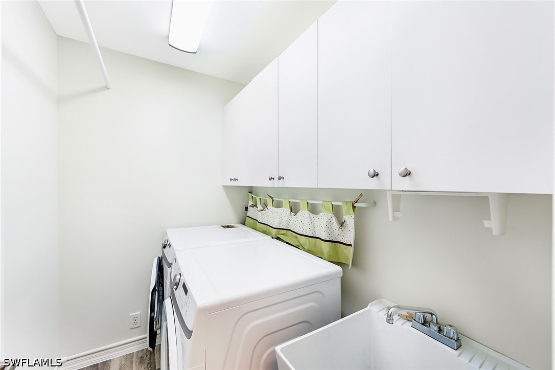 3 Bed Pool Home for Sale in Berkshire Lakes, photo 18