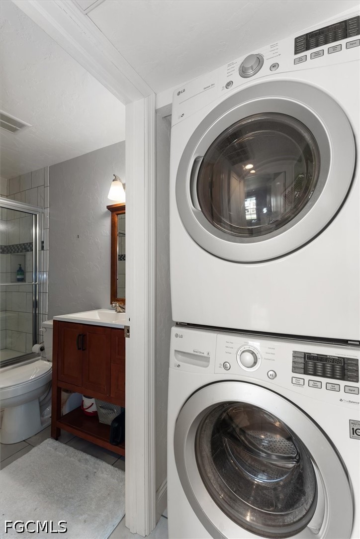 2 Bed Condominium for Sale in Fort Myers, photo 18
