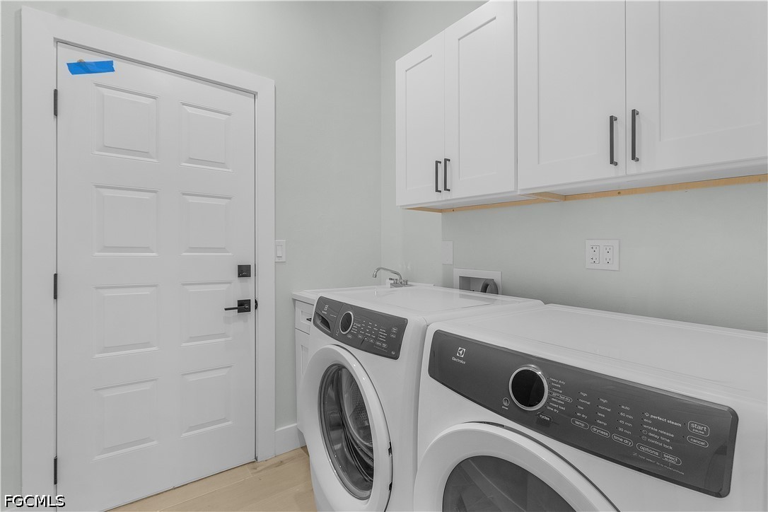 5 Bed Pool Home for Sale in Cape Coral, photo 18