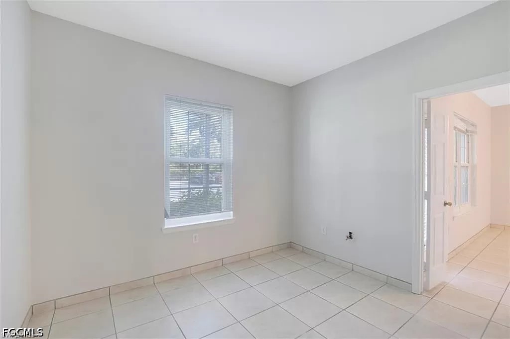 2 Bed Condominium for Sale in Estero, photo 18
