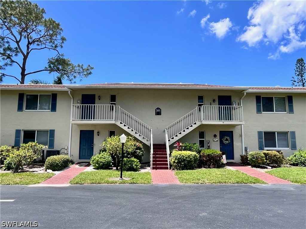 2 Bed Waterfront Home for Sale in Naples, photo 18