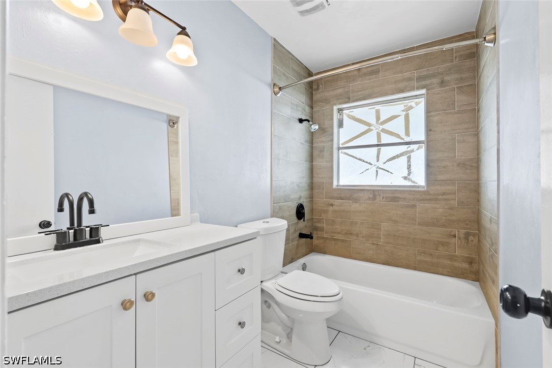 3 Bed Pool Home for Sale in Lehigh Acres, photo 18
