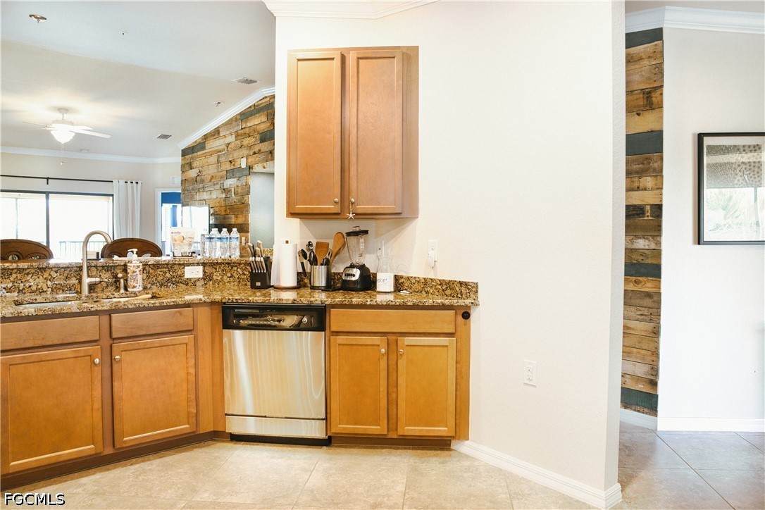 2 Bed Waterfront Home for Sale in Palmetto Cove, photo 18