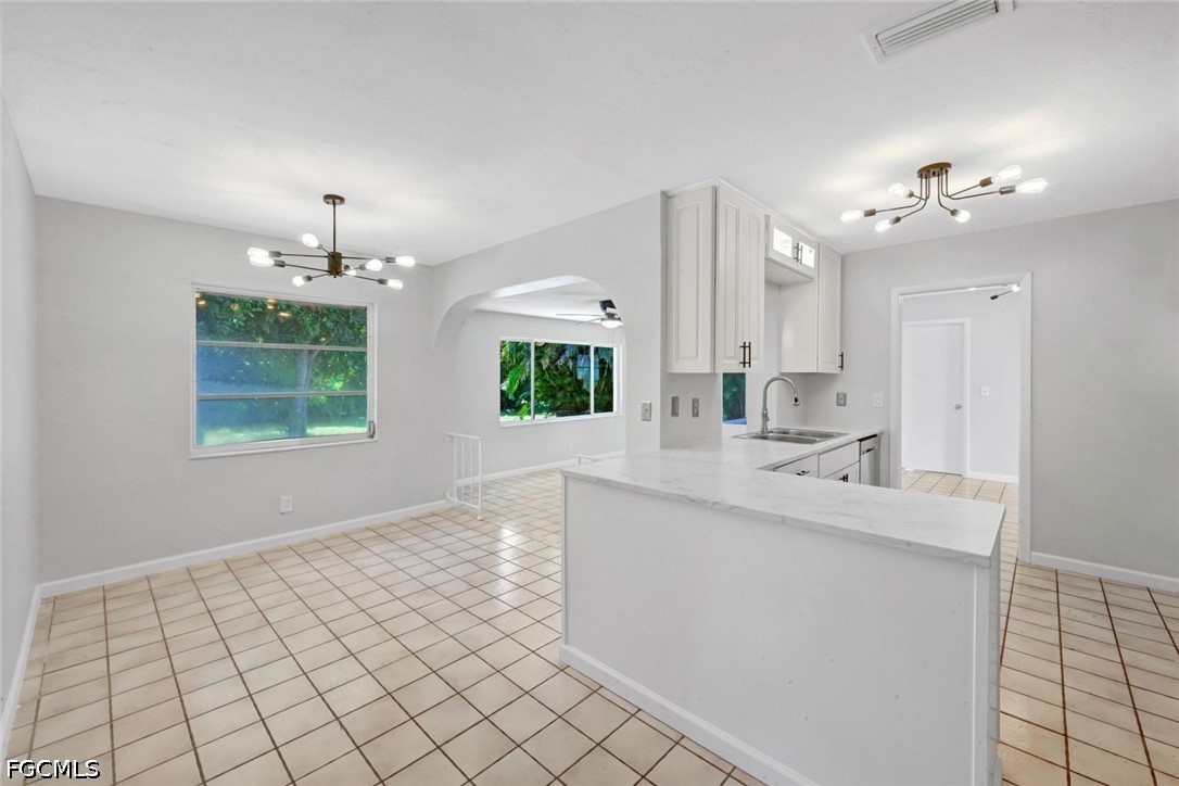 3 Bed SingleFamilyResidence for Sale in Cape Coral, photo 18