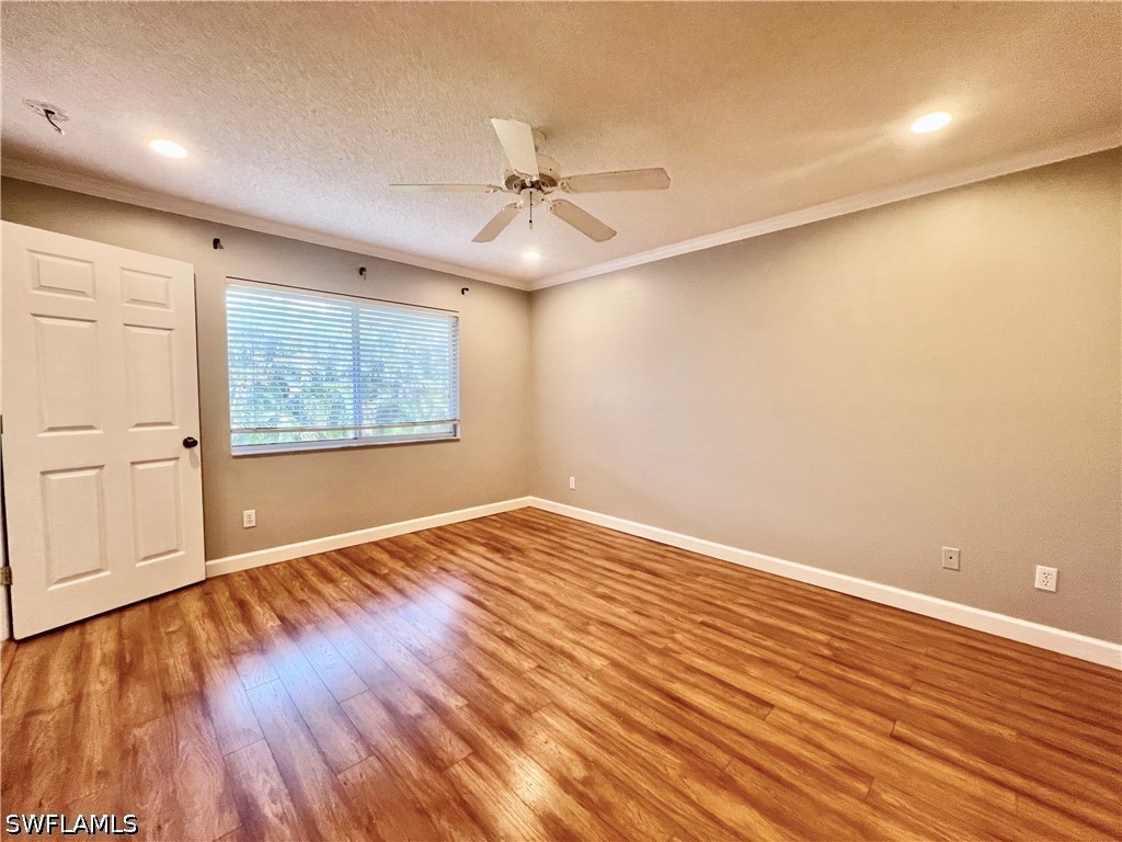 2 Bed Condominium for Sale in Naples, photo 18