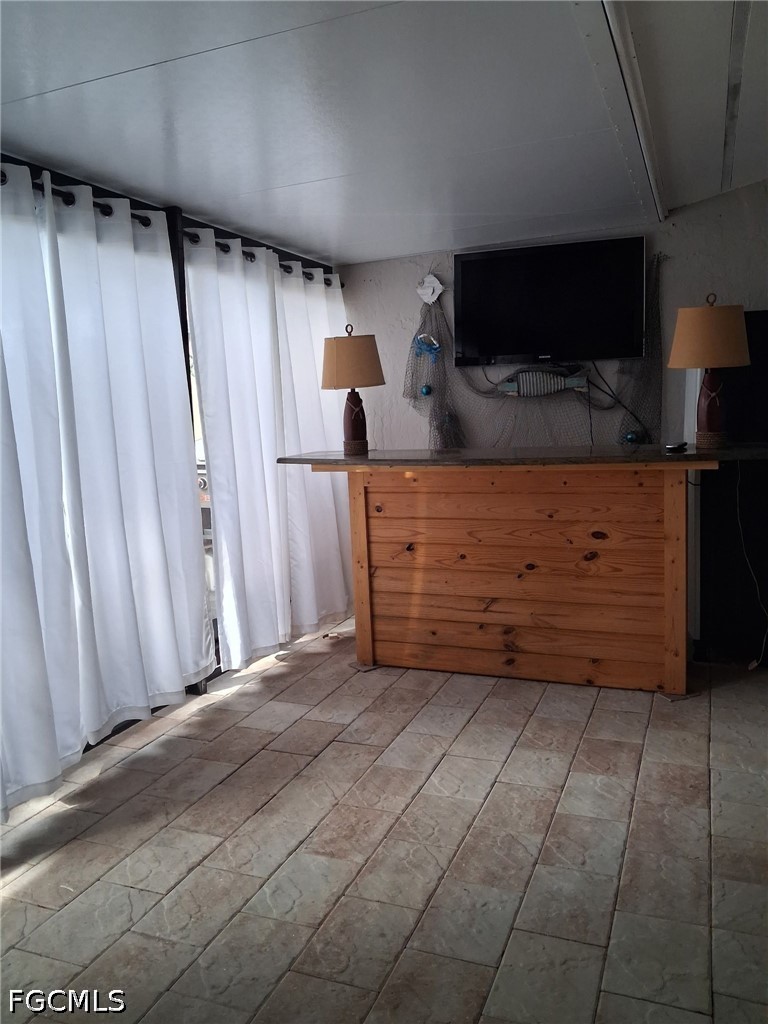 2 Bed Condominium for Sale in Cape Coral, photo 18