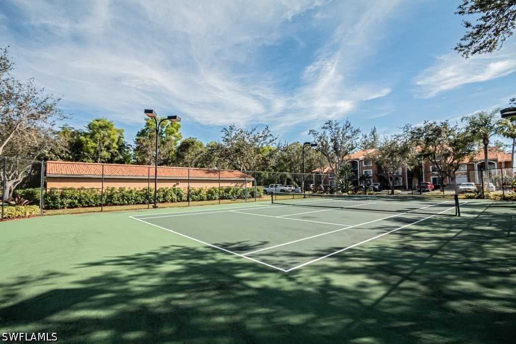 1 Bed Condominium for Sale in Naples, photo 18