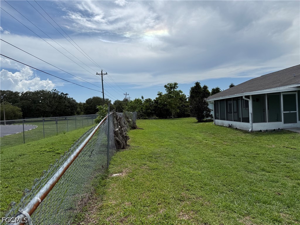 6 Bed SingleFamilyResidence for Sale in Lehigh Acres, photo 18