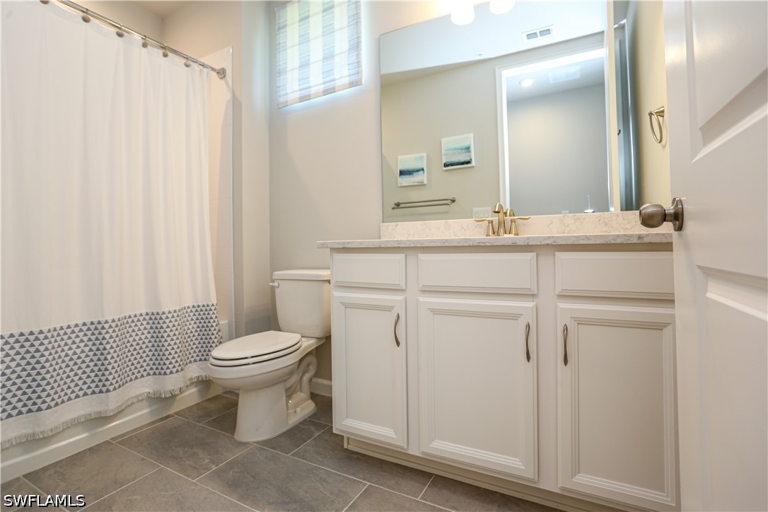 2 Bed Condominium for Sale in Arboretum, photo 18