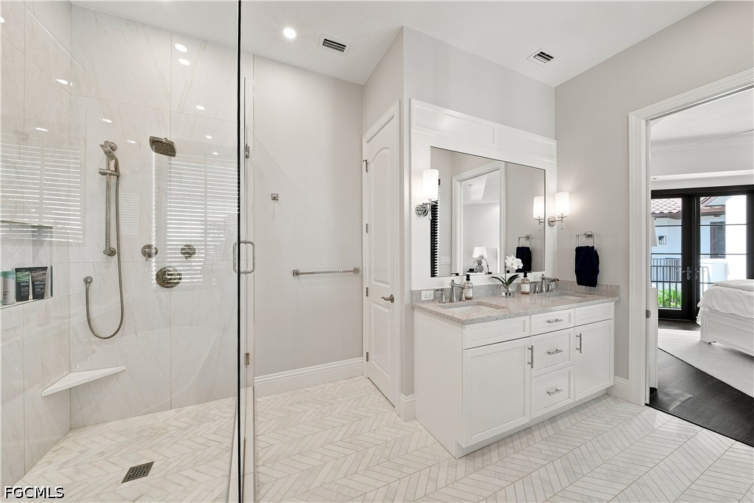 3 Bed Condominium for Sale in Bella Vita, photo 18