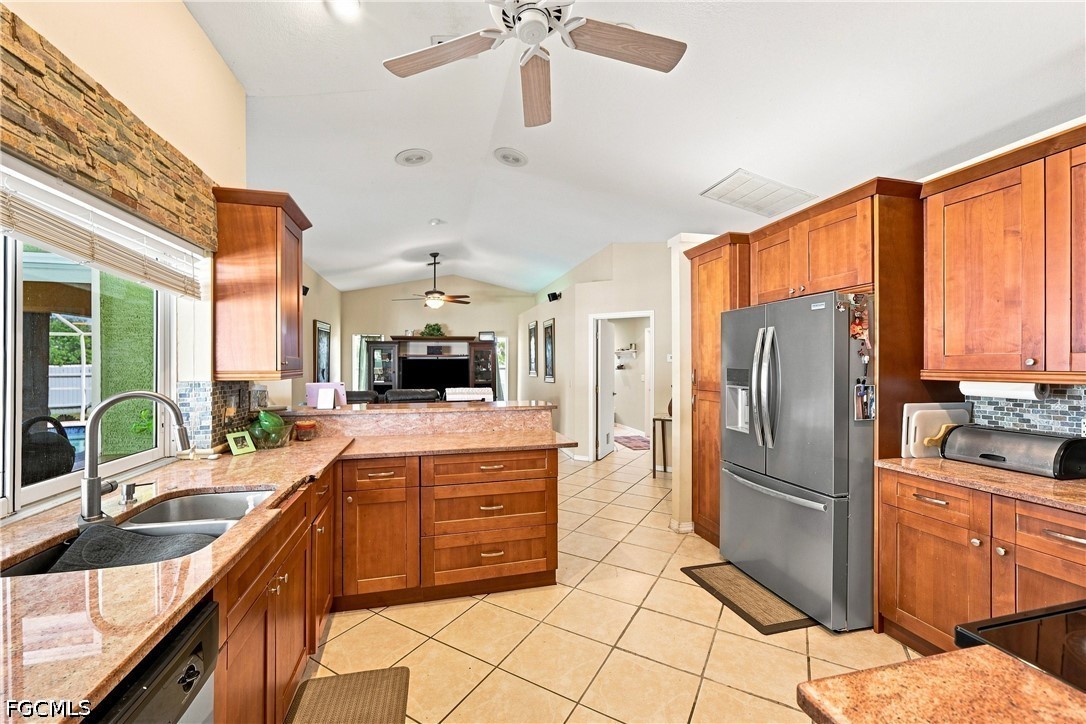 4 Bed Pool Home for Sale in Cape Coral, photo 18