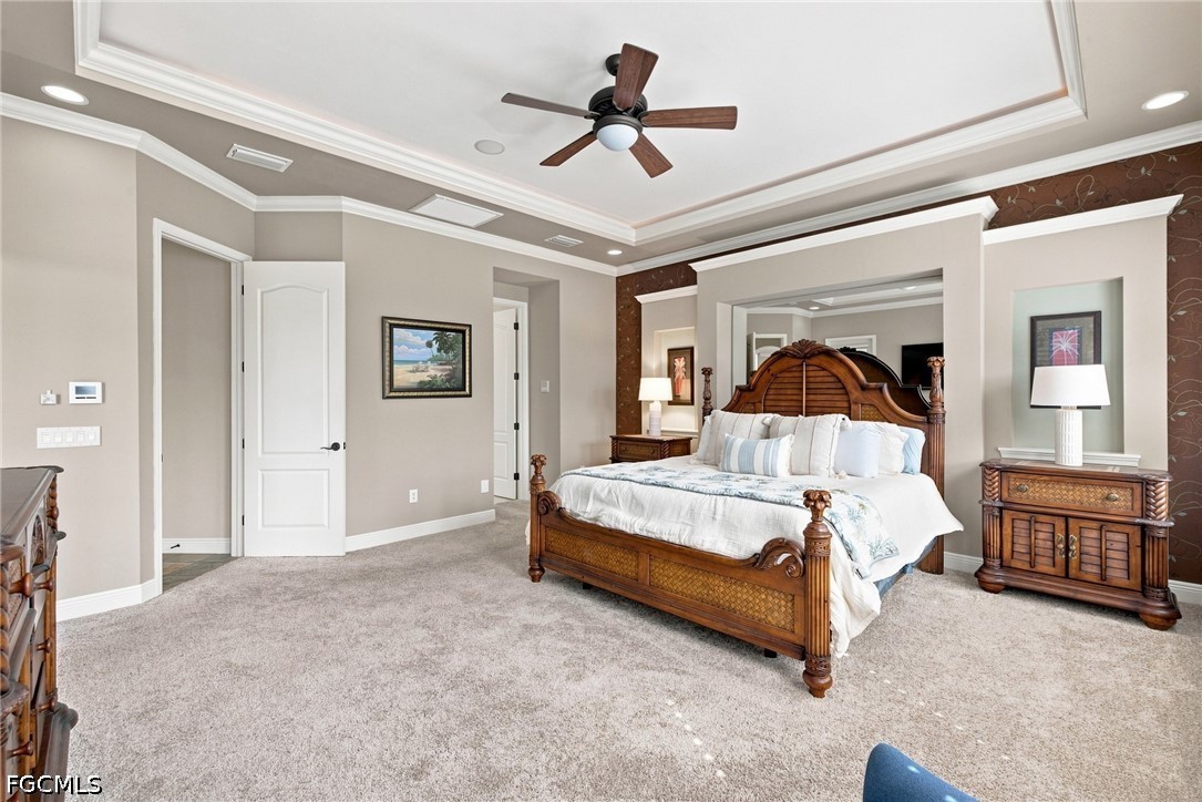 3 Bed Pool Home for Sale in Country Club, photo 18