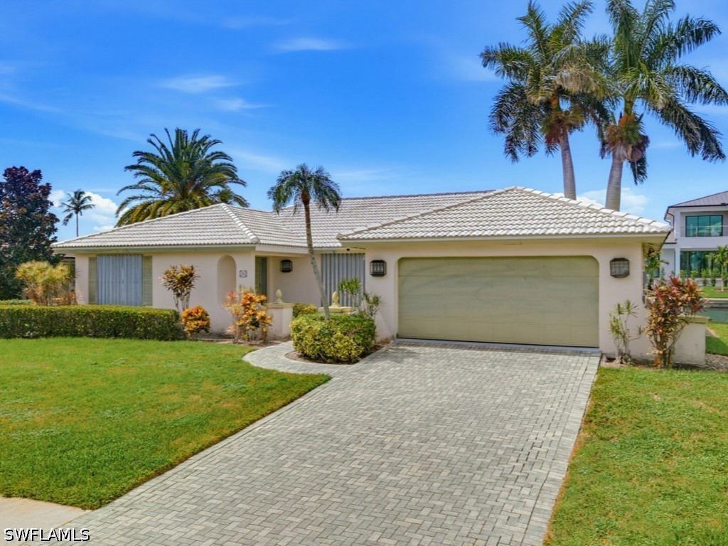 2 Bed Waterfront Home for Sale in Marco Beach, photo 18