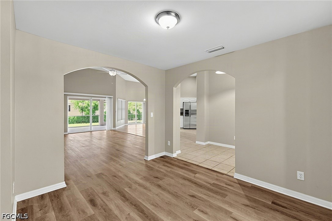 3 Bed SingleFamilyResidence for Sale in Cape Coral, photo 18